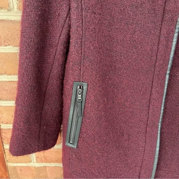 Ladies wine colored/burgundy wool blend pea coat. Calvin Klein. XXL - Picture 2 of 15